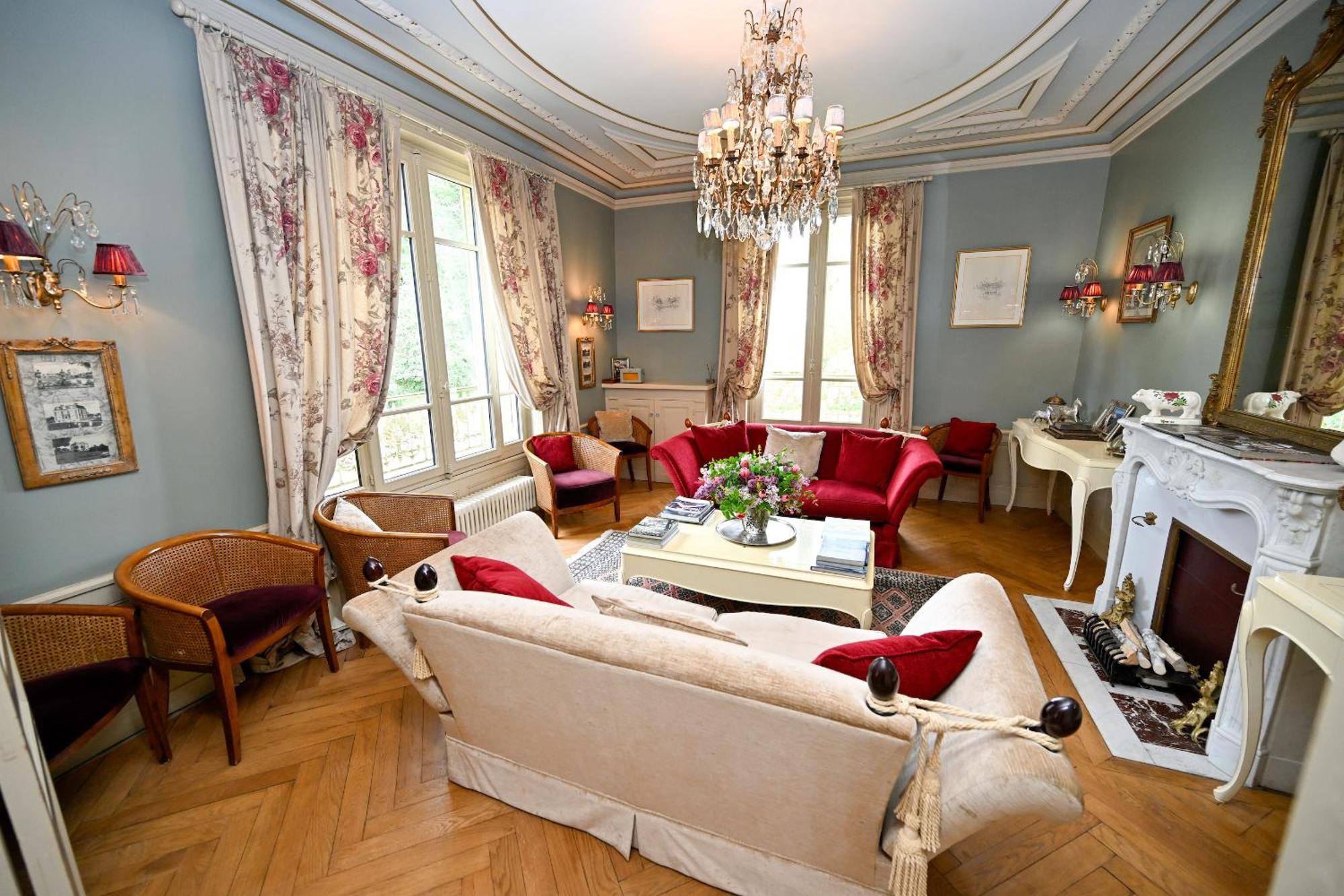 Chateau De La Chaix Saint-Christophe-en-Brionnais Buitenkant foto